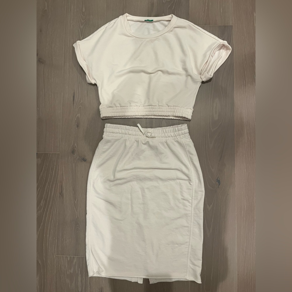 United Colors of Benetton Cream Women's Skirt Set